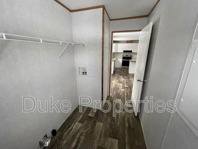 Building Photo - 6009 Boyd Rd