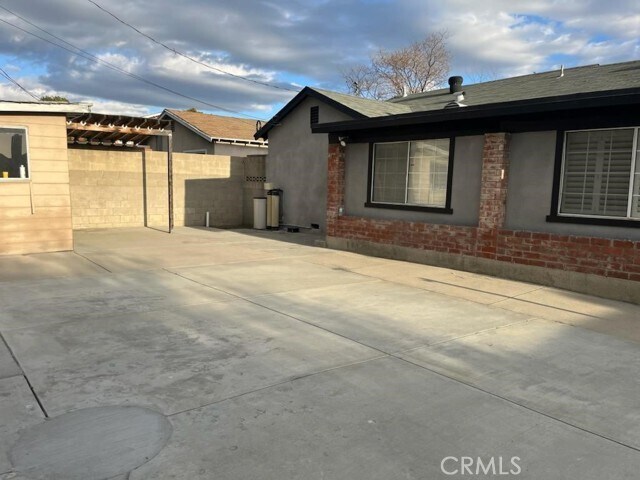 Building Photo - 1234 W Vesta St