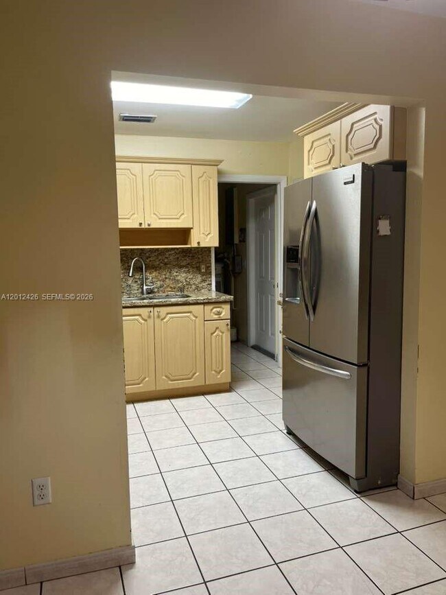 Building Photo - 30724 SW 154th Ct
