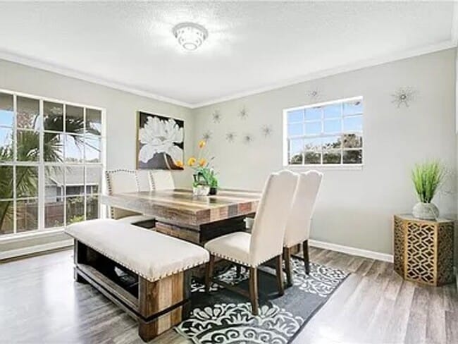 Building Photo - 4 Bed 3 Bath East Orlando OASIS!!!