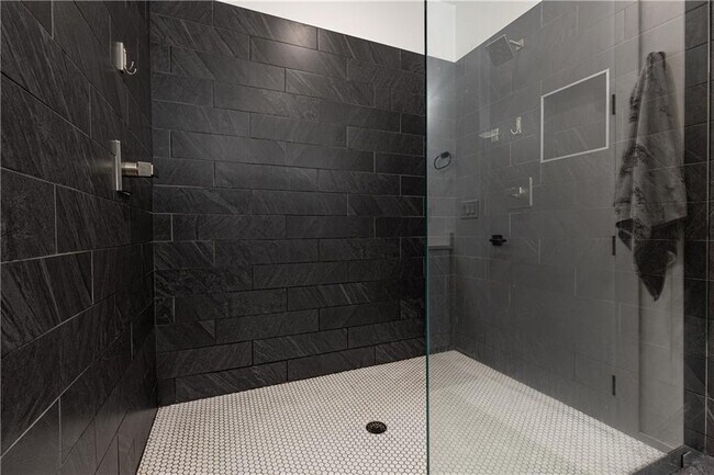 Building Photo - 1597 Rock Dam Dr