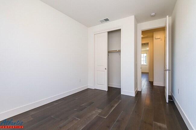 Building Photo - 21415 Point Reyes Ter