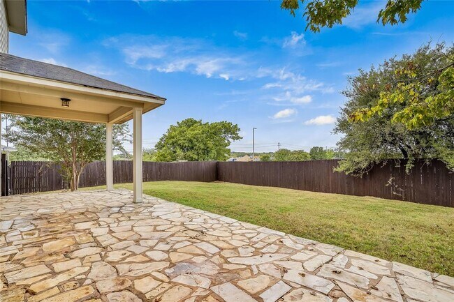 Building Photo - 360 Wildhorse Creek