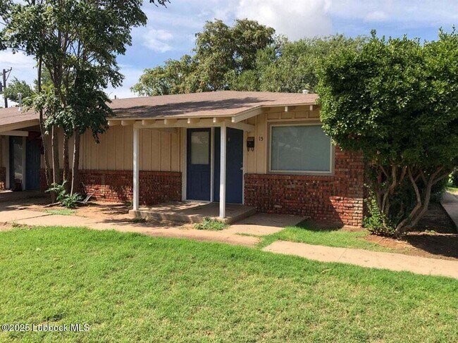 Primary Photo - 2815 43rd St