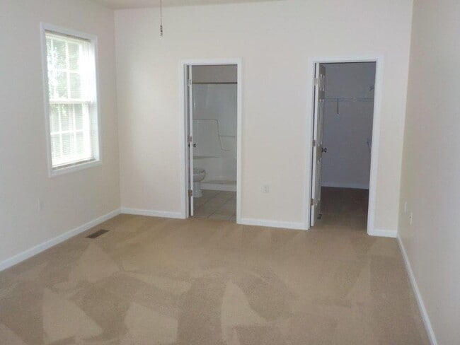 Building Photo - 3 bed, 2 bath in Bellefonte