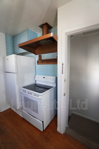 Building Photo - 2425 S Humboldt St