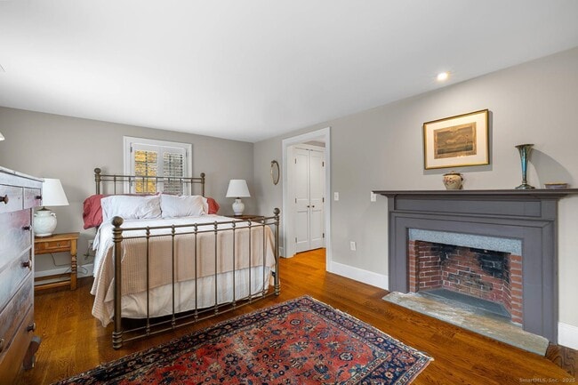 Building Photo - 138 School House Rd