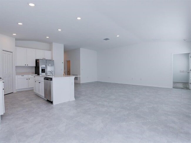Building Photo - 602 Bell Prairie Cir