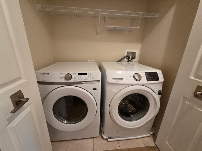 Building Photo - 14239 Avenue of the Groves