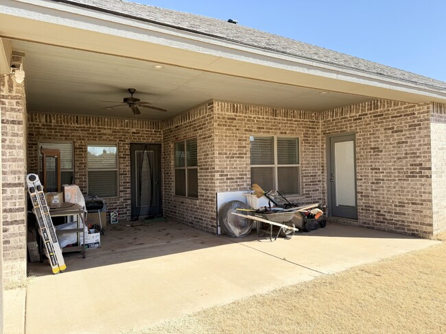 Building Photo - South Lubbock Home with Open Layout, Fireplace & Covered Patio