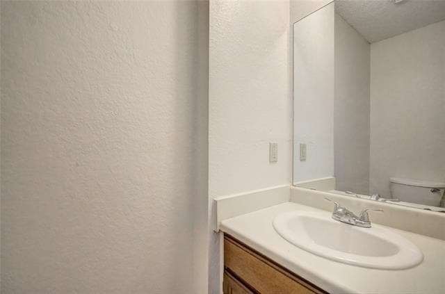 Building Photo - 740 Bluebonnet Dr