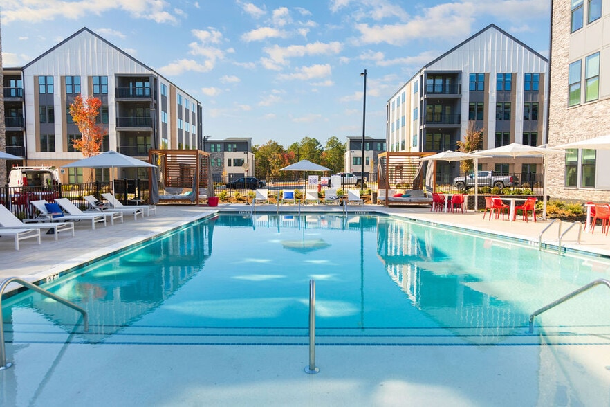 Building Photo - NOVEL Morrisville by Crescent Communities