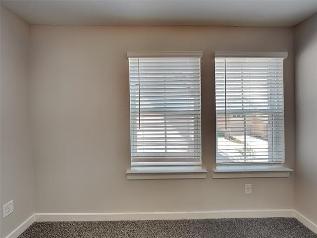 Building Photo - 105 Rutland Ct