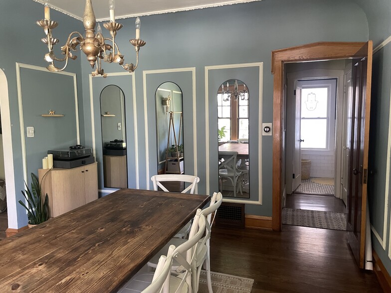 dining room - 3568 N Cramer St