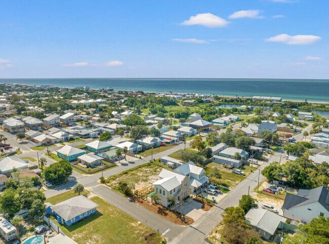 Building Photo - 226 George C Wallace Blvd