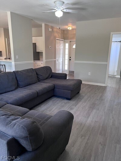 Building Photo - 1107 Enrique St E