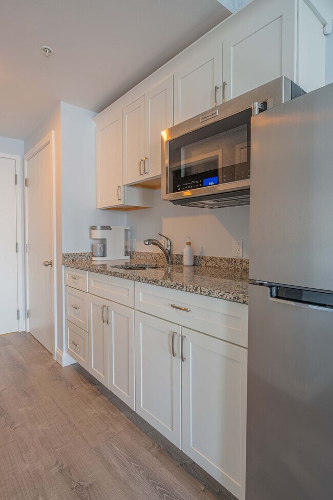 Building Photo - 703 Ocean Blvd