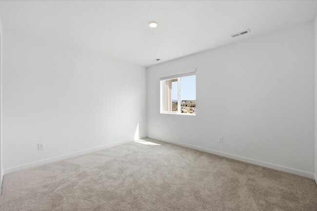 Building Photo - Brand New 3 Bed 3 Bath Townhome