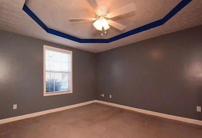 Building Photo - 11913 N Tazwell Dr