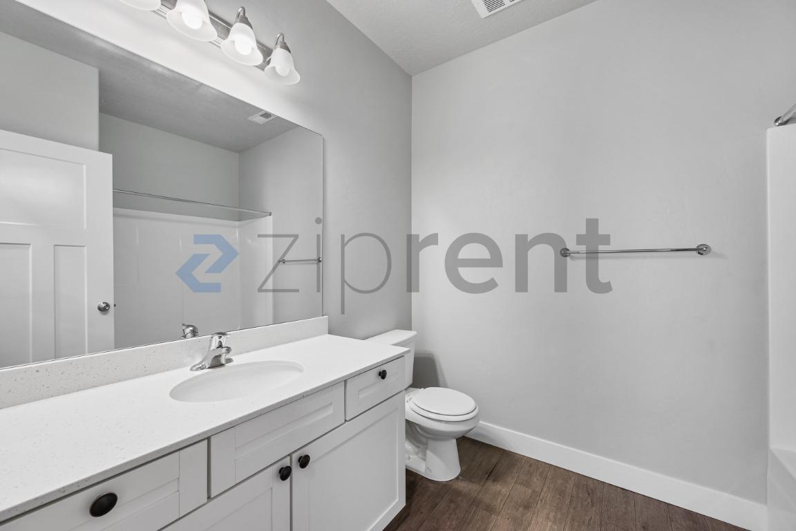 Building Photo - 1997 N 3410 W