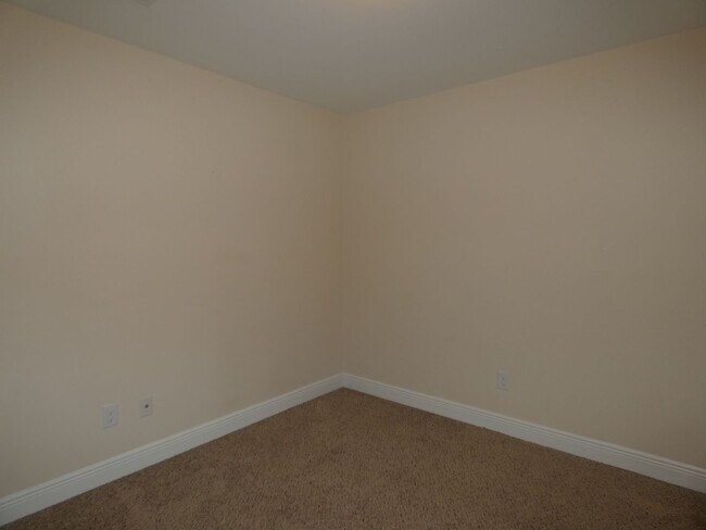 Building Photo - 5061 Carley Ct