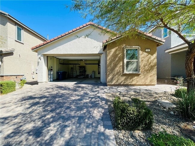 Building Photo - 930 Bayberry Ridge St