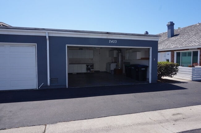 Building Photo - 2423 Minuteman Way