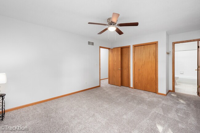 Building Photo - 3081 Barnstable Ct