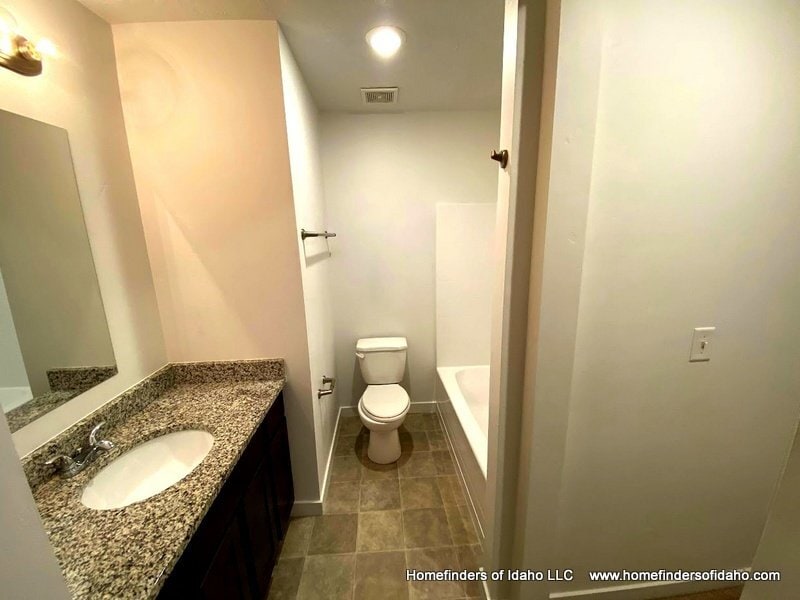 Building Photo - 3710 N Centrepoint Way