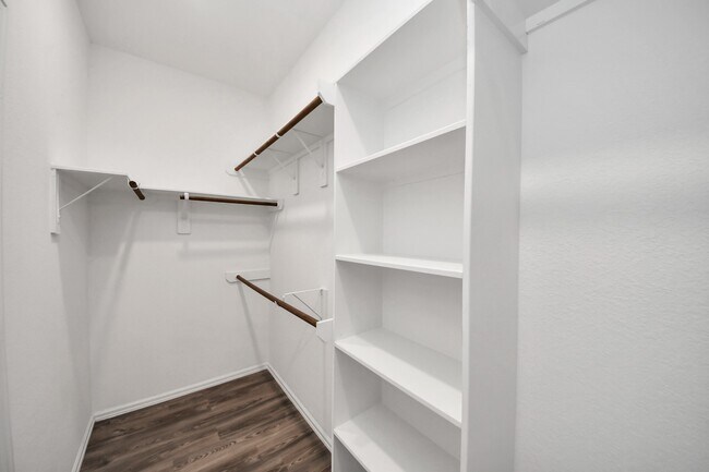 Building Photo - 7319 Bridal Ranch Dr
