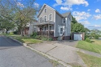 Building Photo - 4 Porter St