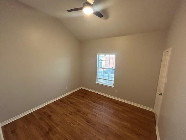 Building Photo - 2105 Cardinal Dr
