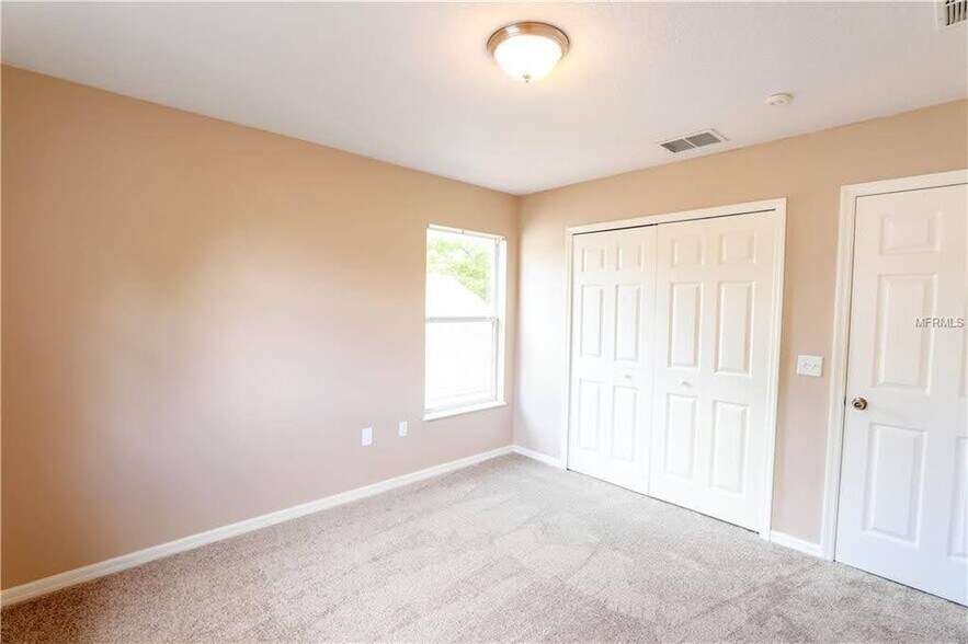 Building Photo - 835 McFall Ave