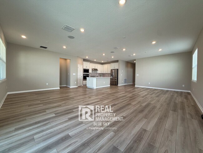 Building Photo - 20949 Cherry River Rd