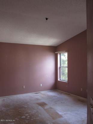 Building Photo - 10994 Traci Lynn Dr