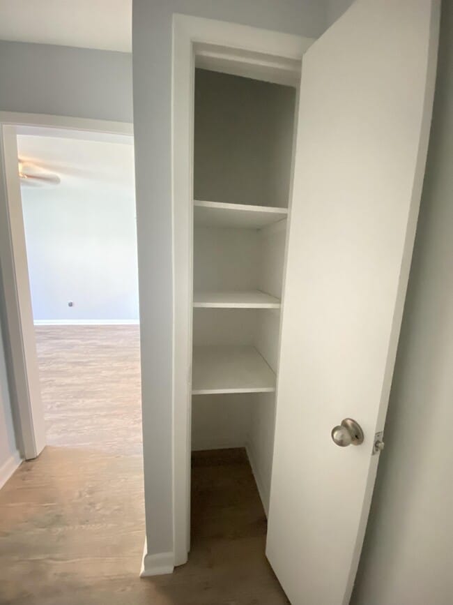 Building Photo - 18272 Sidney Ave