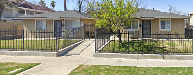 Primary Photo - 304 S Chestnut Ave