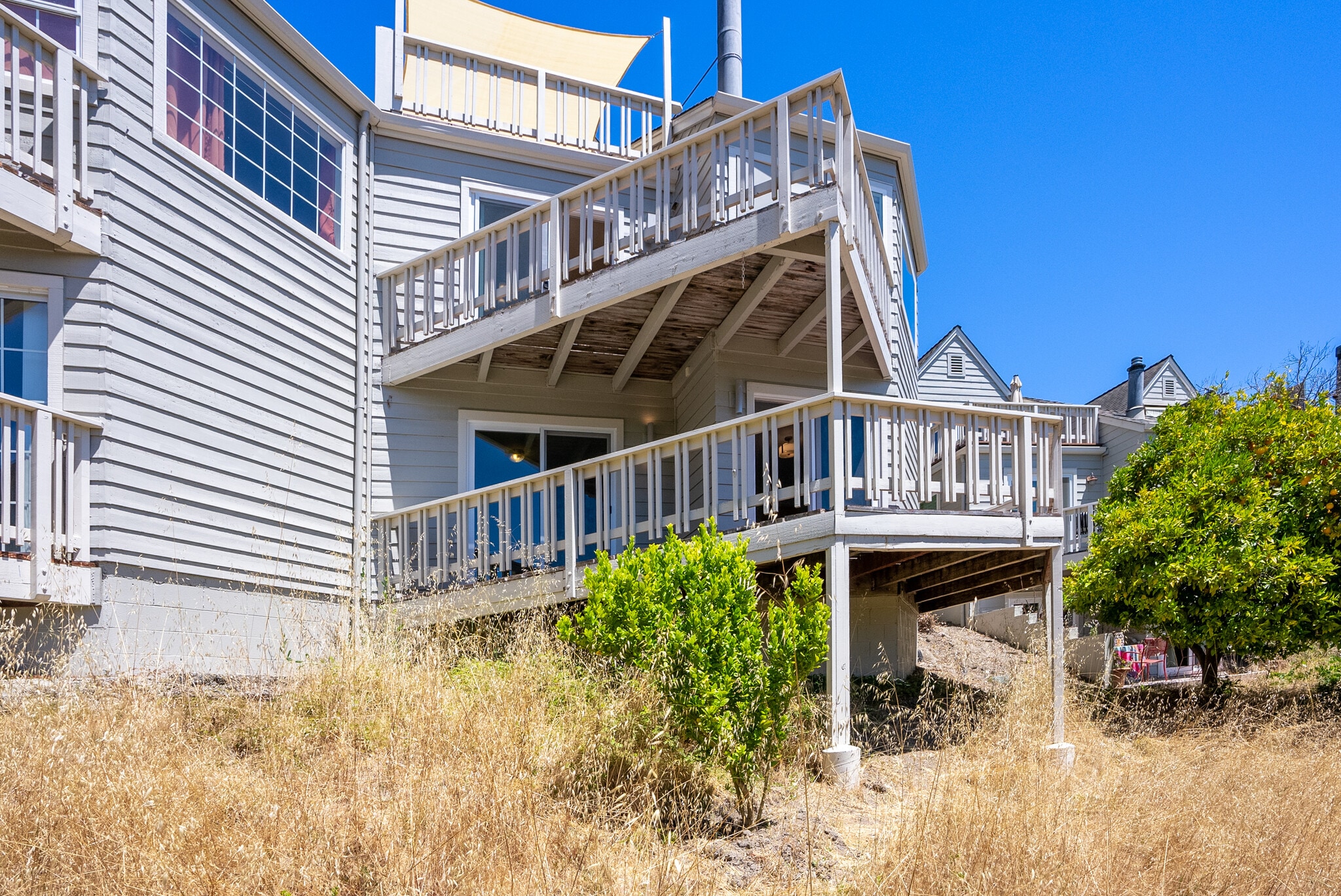 Building Photo - 813 Isbel Ct