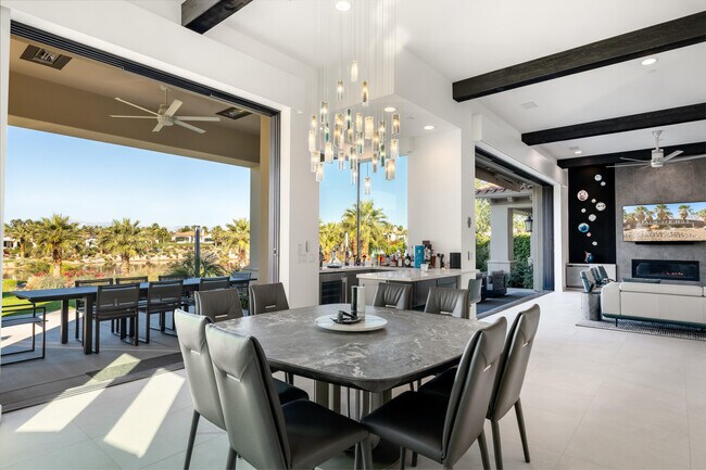 Building Photo - 75642 Via Livorno