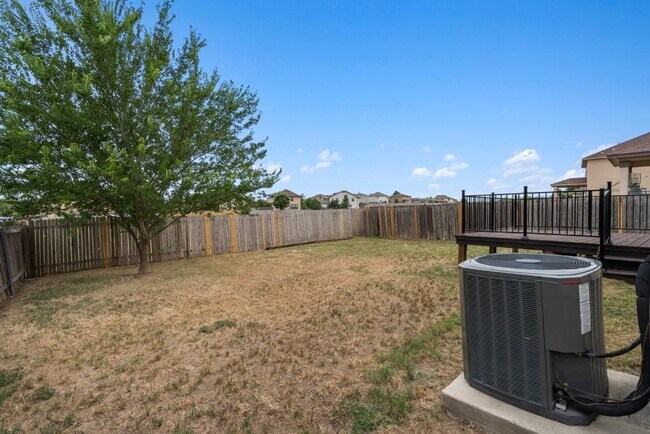 Building Photo - 410 Tower Dr