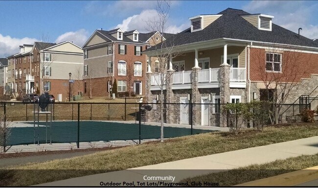 Building Photo - 42773 Keiller Terrace