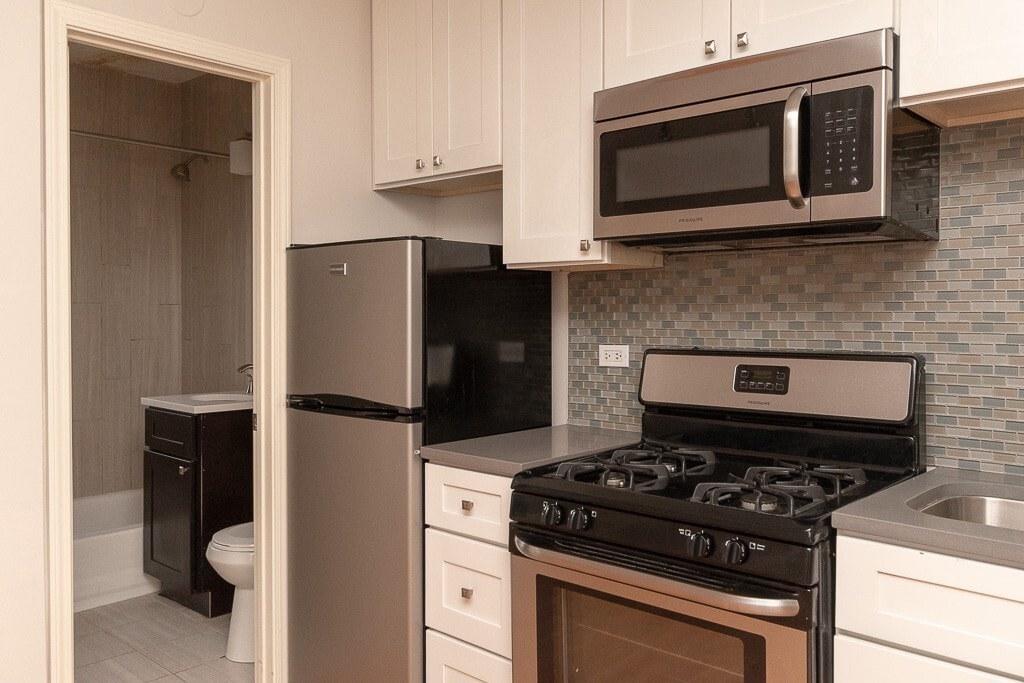 Building Photo - 2824 W Palmer St