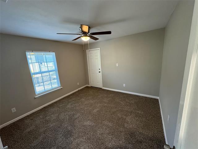 Building Photo - 3916 Carnation Ave