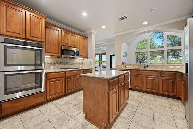Building Photo - 22140 Rose Grass Ln