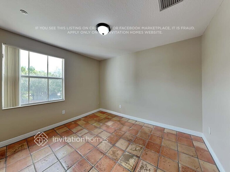 Building Photo - 414 Olssen Ave