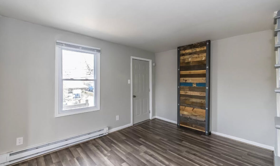 Bonus Room - 19 Birch St