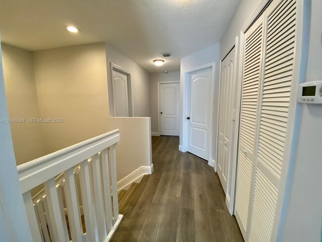 Building Photo - 2864 SW 129th Ave