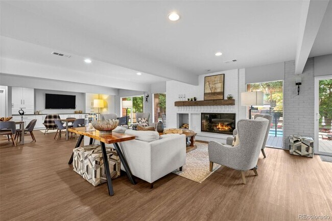 Building Photo - 3436 S Race St