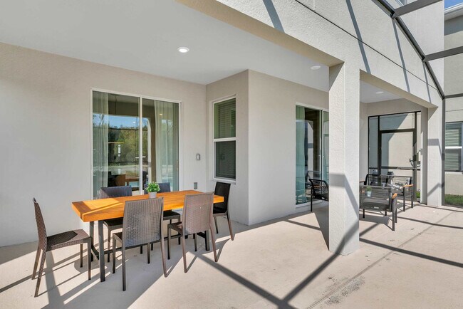 Building Photo - 2831 Bookmark Dr