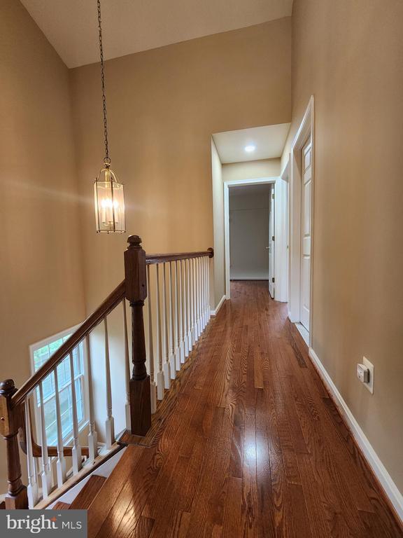 Building Photo - 4020 Heatherstone Ct